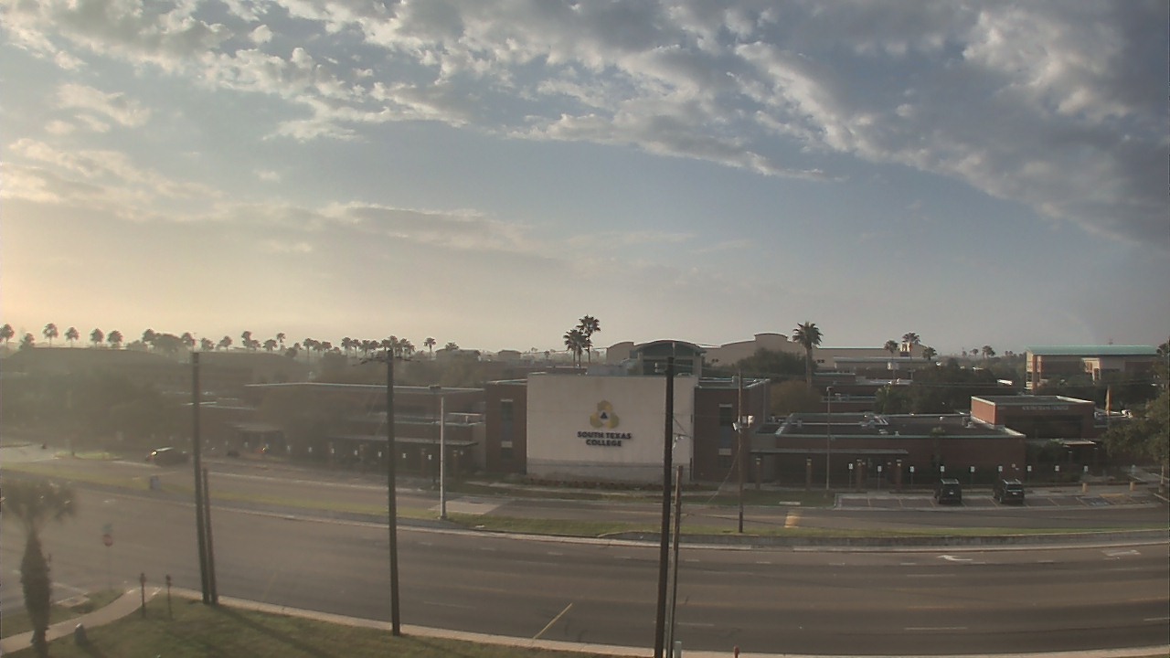 Thumbnail for current weather camera view from South Texas College (old 2013 unit) in McAllen, Texas