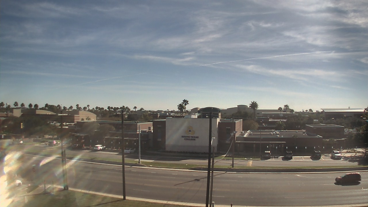 Thumbnail for current weather camera view from South Texas College (old 2013 unit) in McAllen, Texas