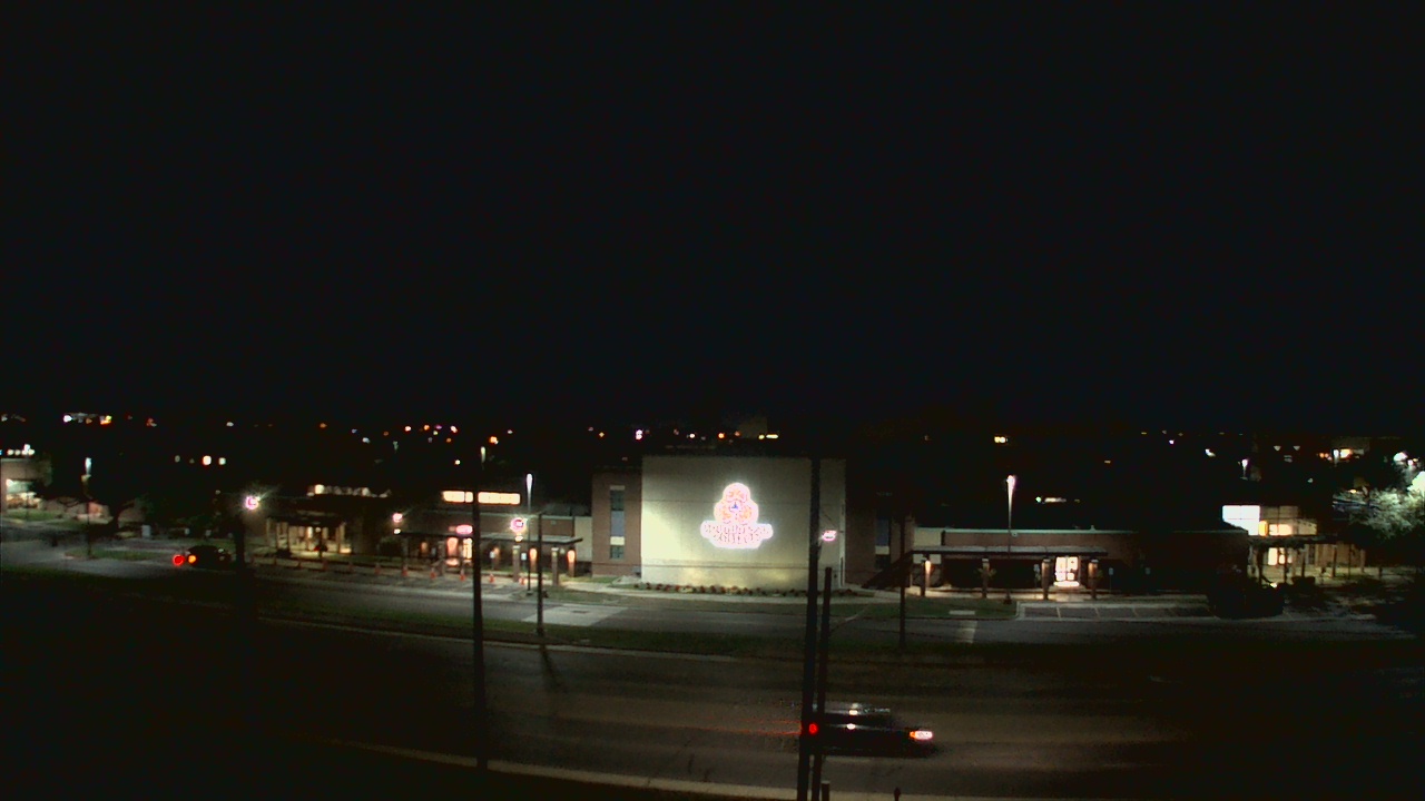 Thumbnail for current weather camera view from South Texas College (old 2013 unit) in McAllen, Texas