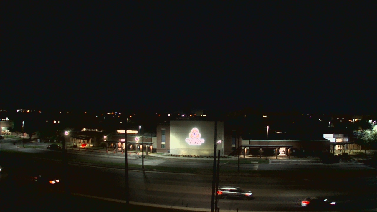 Thumbnail for current weather camera view from South Texas College (old 2013 unit) in McAllen, Texas