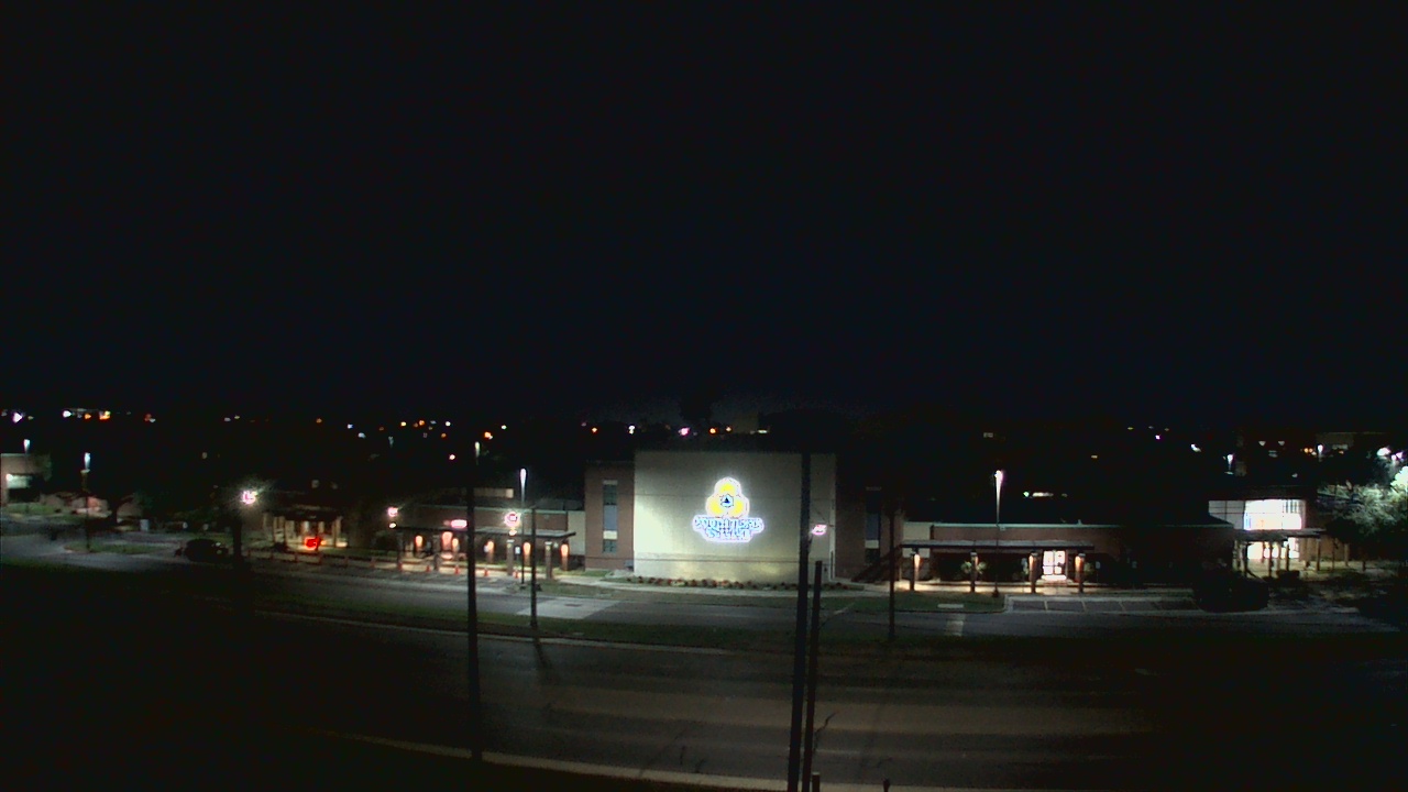 Thumbnail for current weather camera view from South Texas College (old 2013 unit) in McAllen, Texas