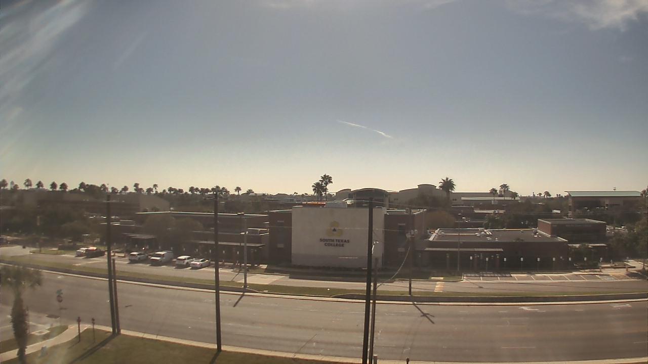 Thumbnail for current weather camera view from South Texas College (old 2013 unit) in McAllen, Texas