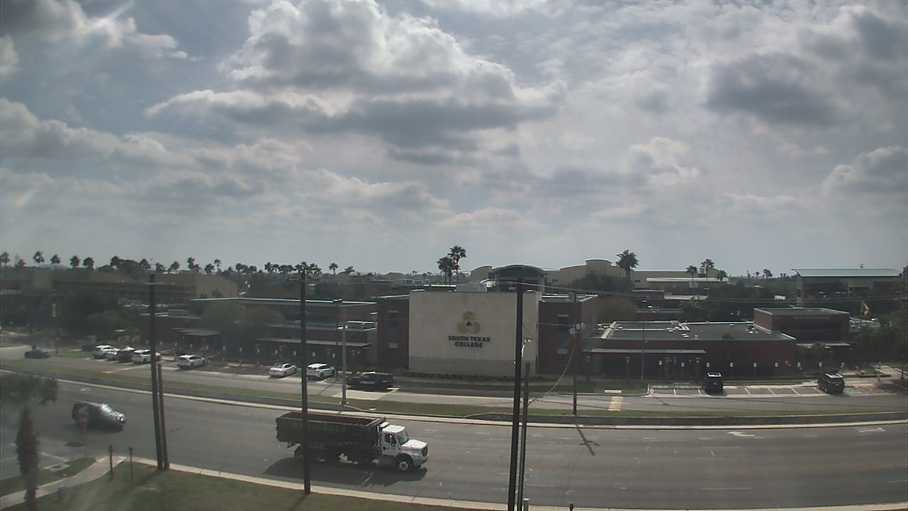Thumbnail for current weather camera view from South Texas College (old 2013 unit) in McAllen, Texas