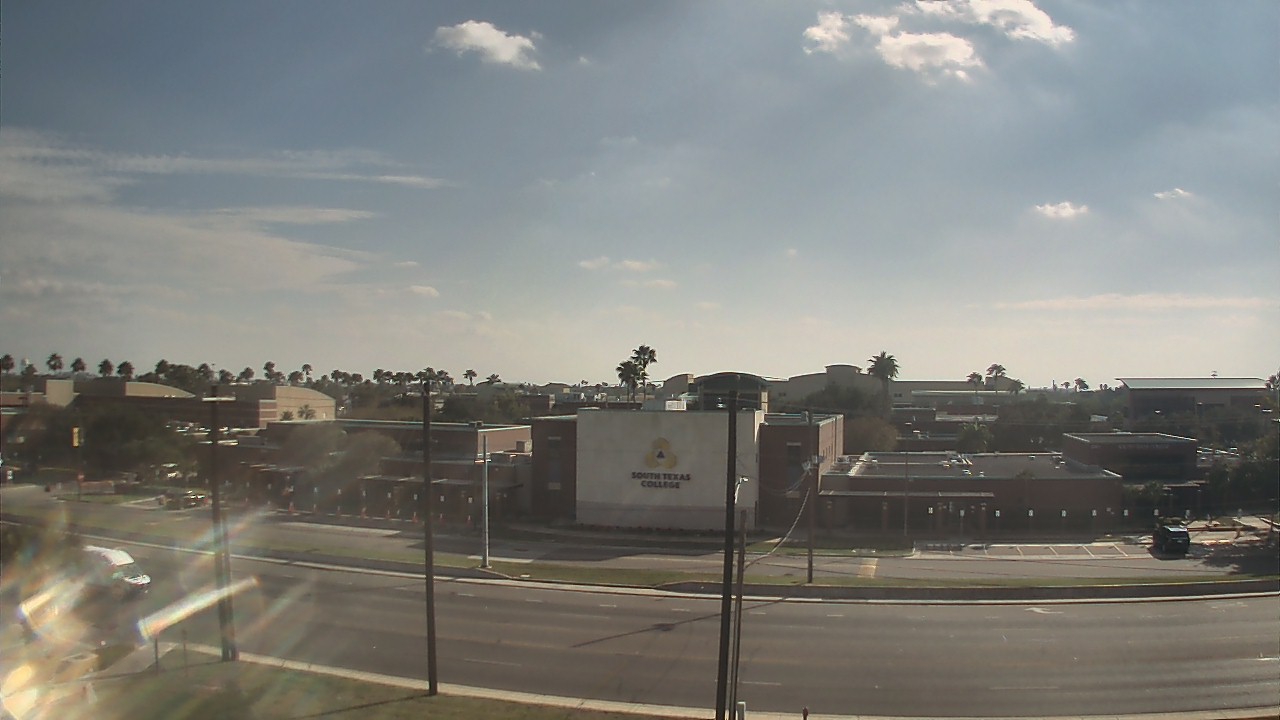Thumbnail for current weather camera view from South Texas College (old 2013 unit) in McAllen, Texas