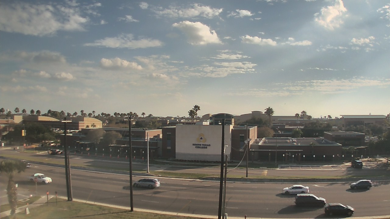 Thumbnail for current weather camera view from South Texas College (old 2013 unit) in McAllen, Texas