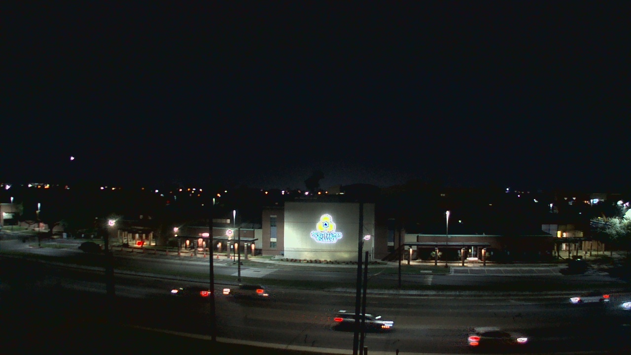 Thumbnail for current weather camera view from South Texas College (old 2013 unit) in McAllen, Texas