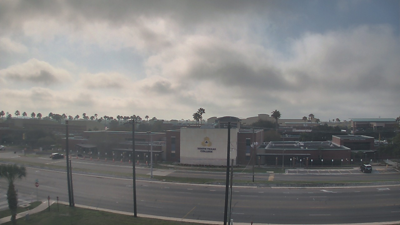 Thumbnail for current weather camera view from South Texas College (old 2013 unit) in McAllen, Texas