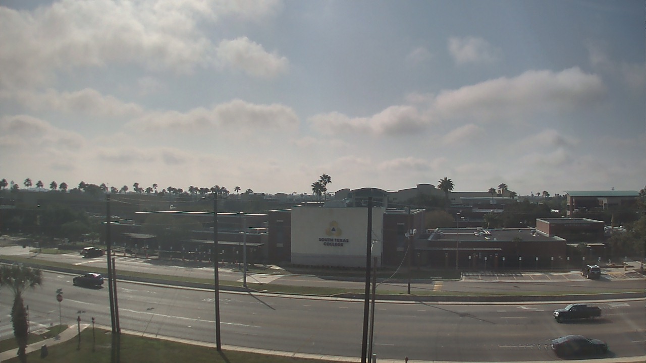 Thumbnail for current weather camera view from South Texas College (old 2013 unit) in McAllen, Texas