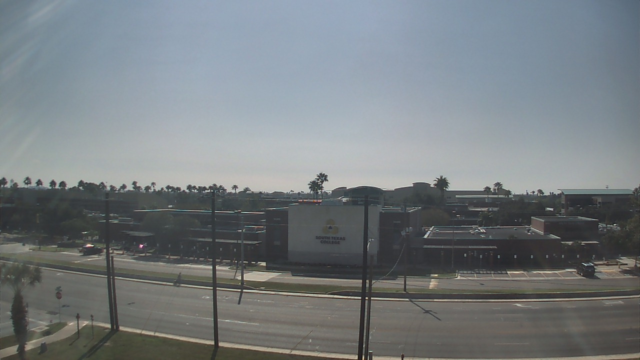 Thumbnail for current weather camera view from South Texas College (old 2013 unit) in McAllen, Texas