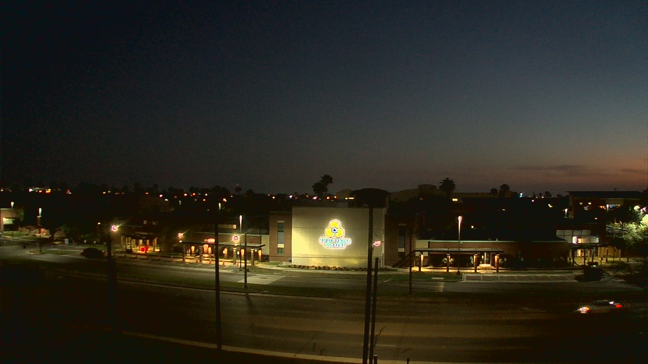 Thumbnail for current weather camera view from South Texas College (old 2013 unit) in McAllen, Texas