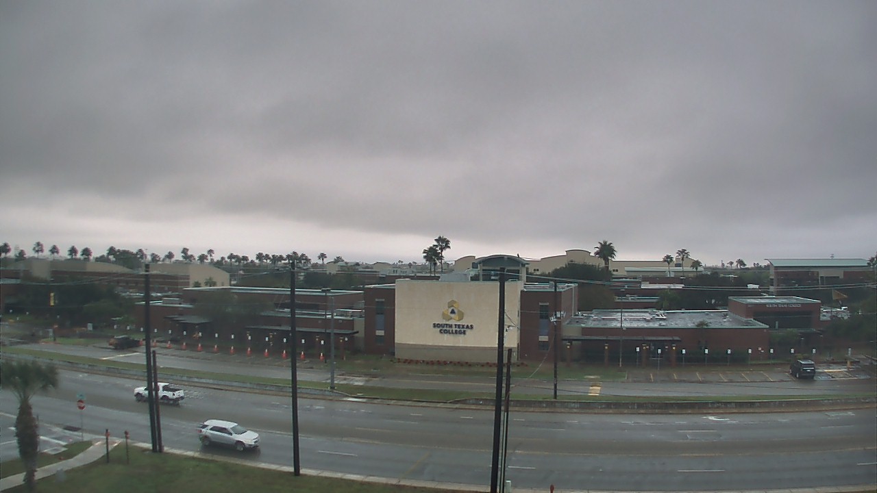 Thumbnail for current weather camera view from South Texas College (old 2013 unit) in McAllen, Texas