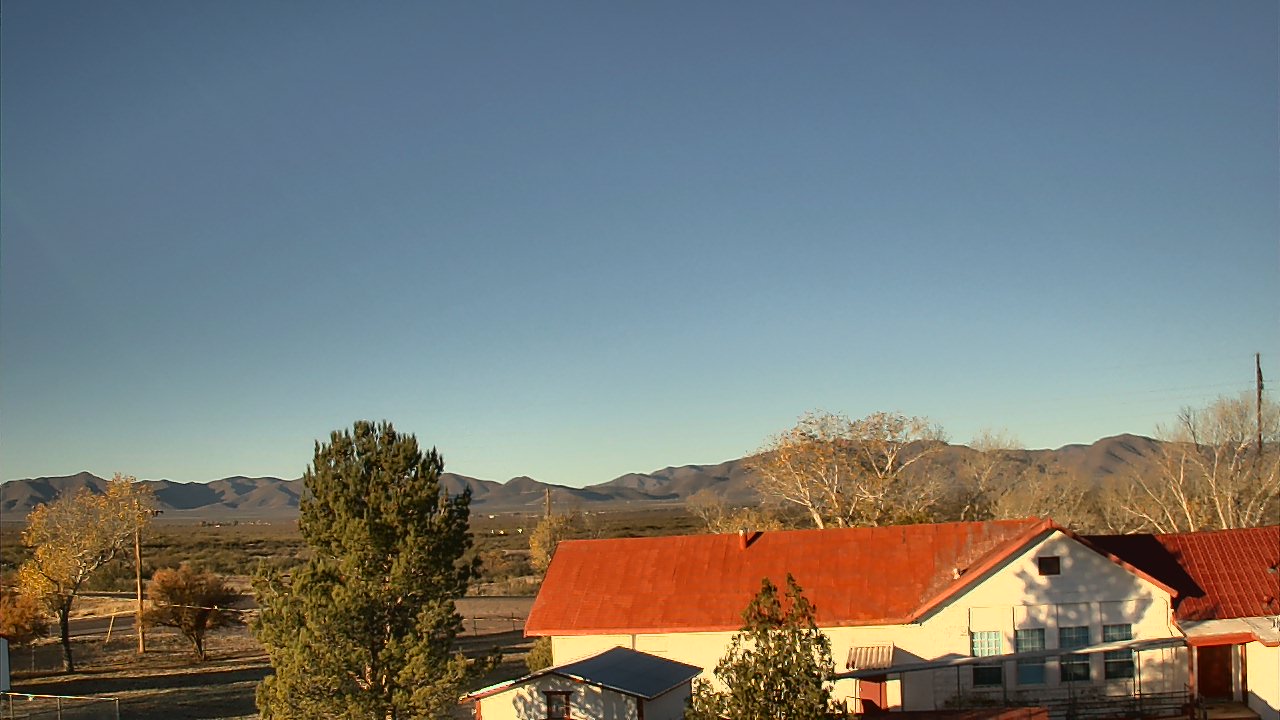 Thumbnail for current weather camera view from Double Adobe ES in McNeal, Arizona