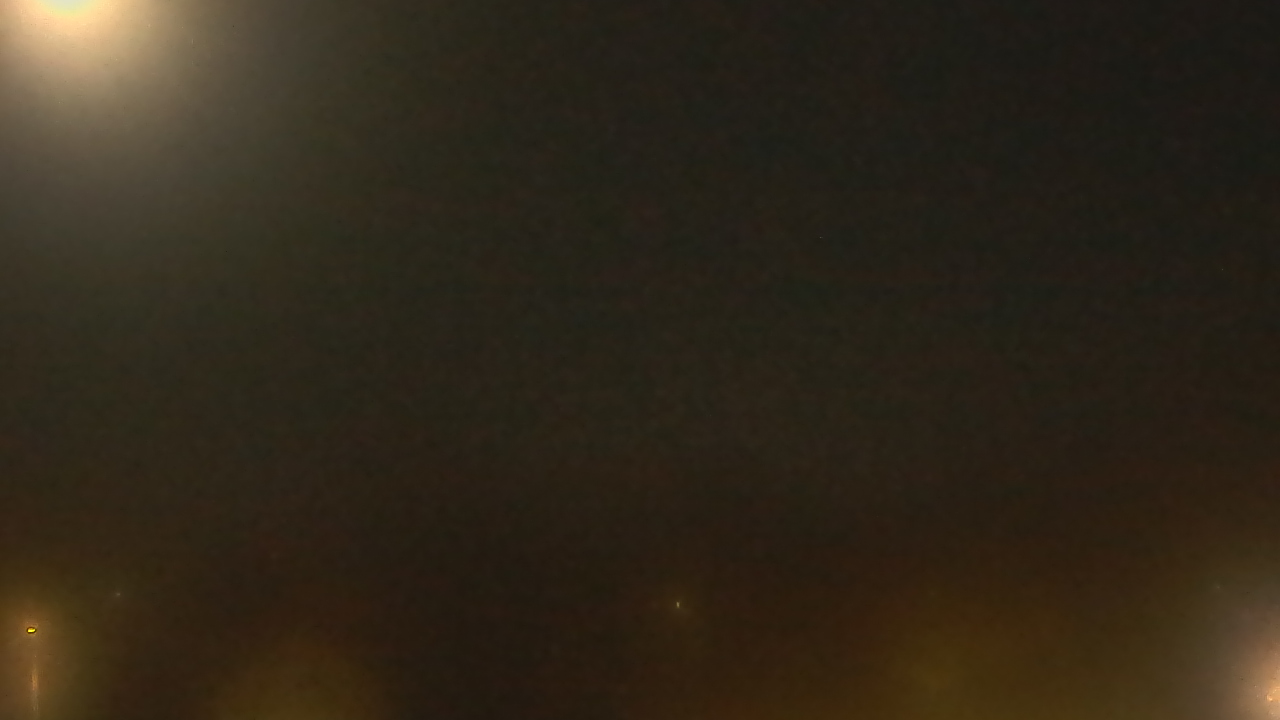 Thumbnail for current weather camera view from Lincoln Elementary School in McPherson, Kansas