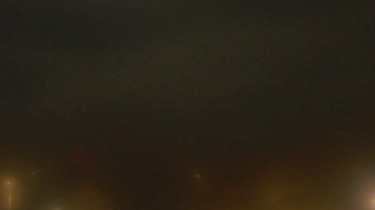 Thumbnail for current weather camera view from Lincoln Elementary School in McPherson, Kansas