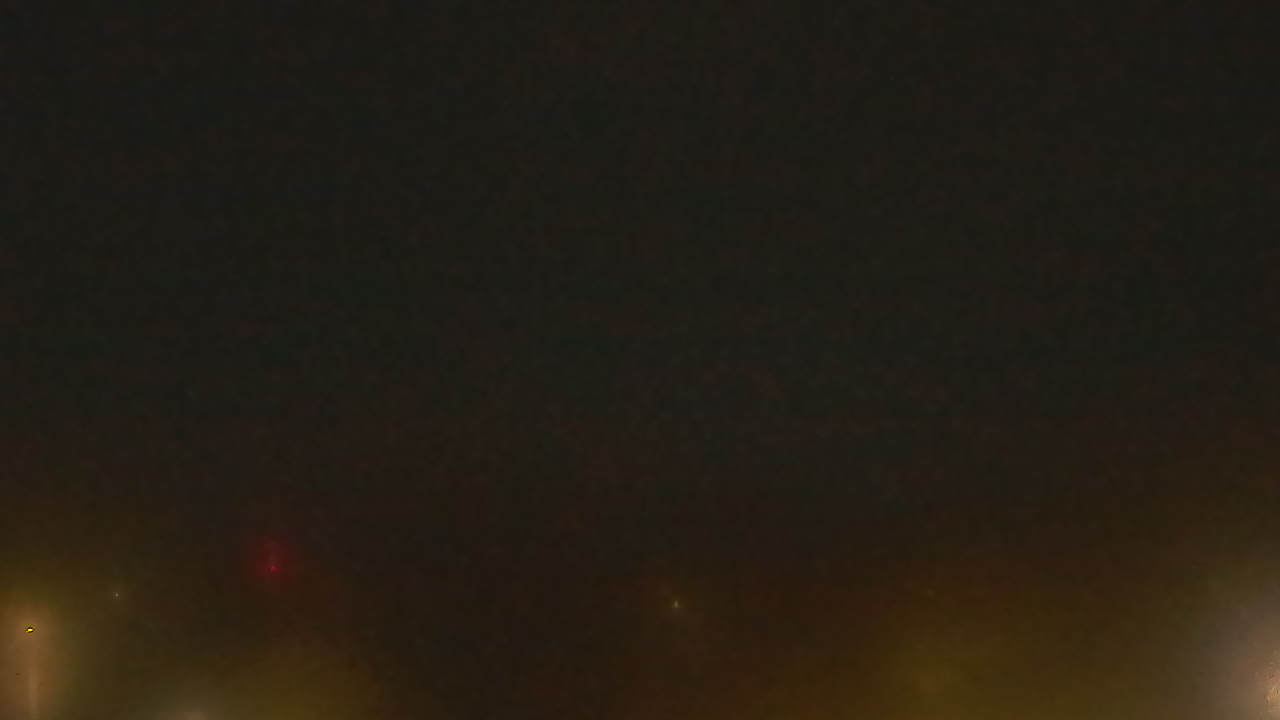 Thumbnail for current weather camera view from Lincoln Elementary School in McPherson, Kansas