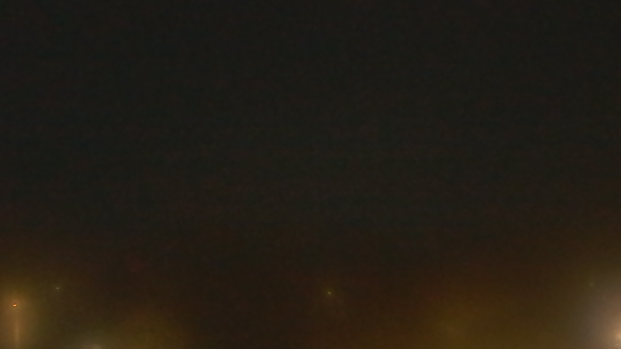 Thumbnail for current weather camera view from Lincoln Elementary School in McPherson, Kansas