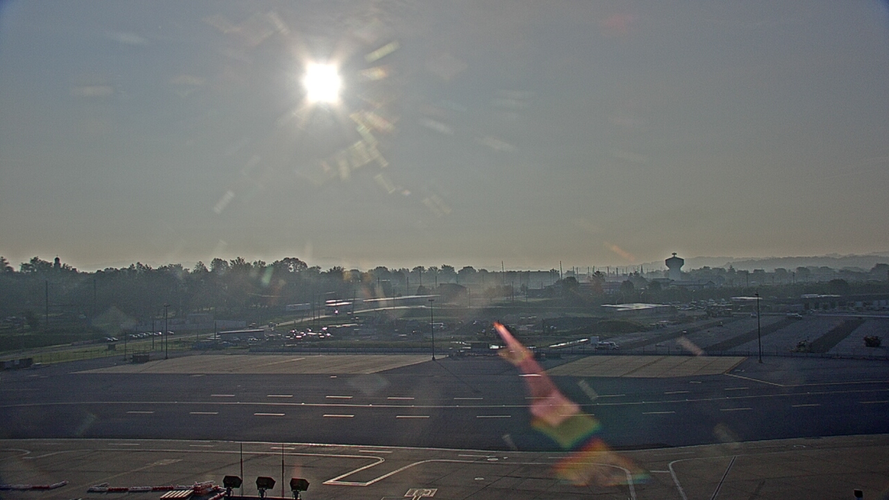 Thumbnail for current weather camera view from Harrisburg International Airport in Middletown, Pennsylvania