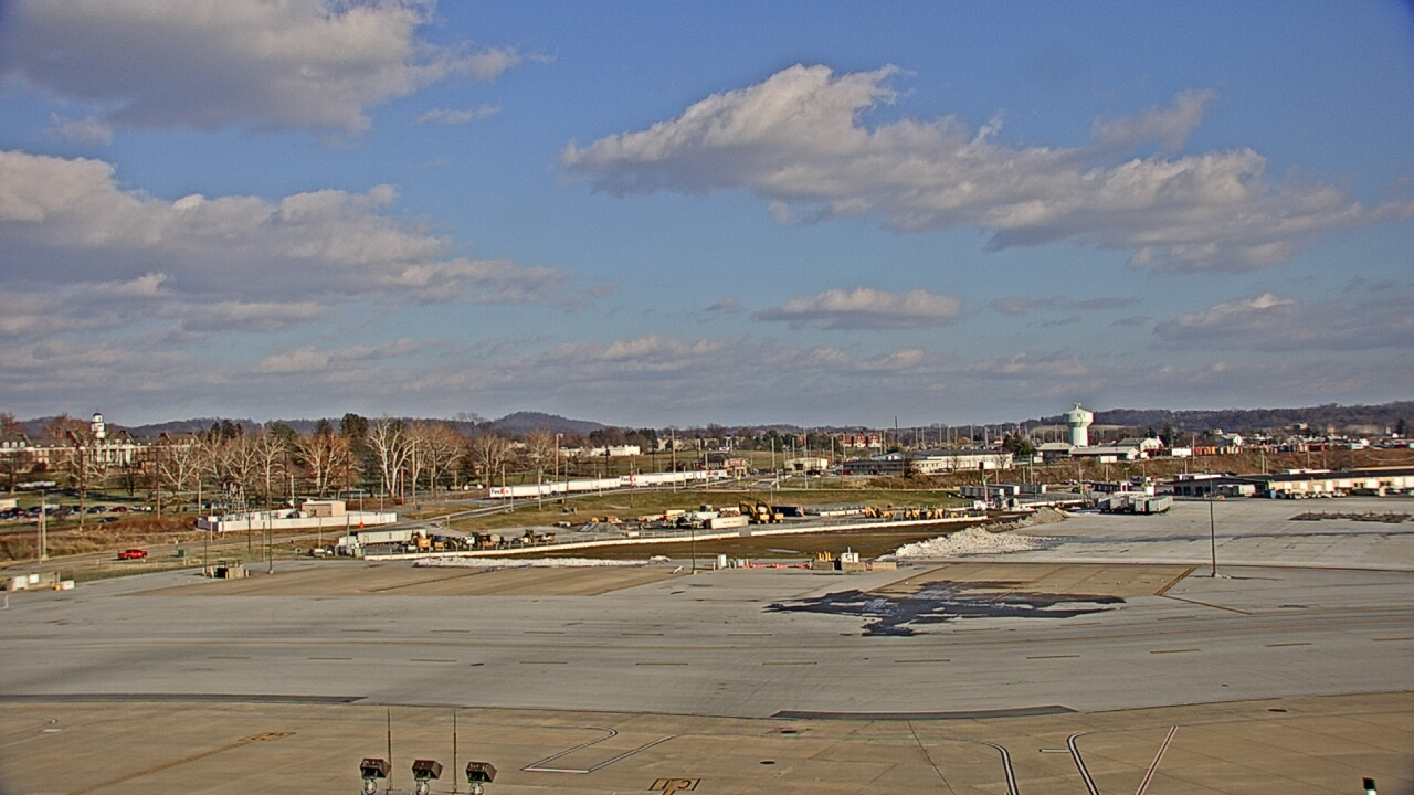 Thumbnail for current weather camera view from Harrisburg International Airport in Middletown, Pennsylvania