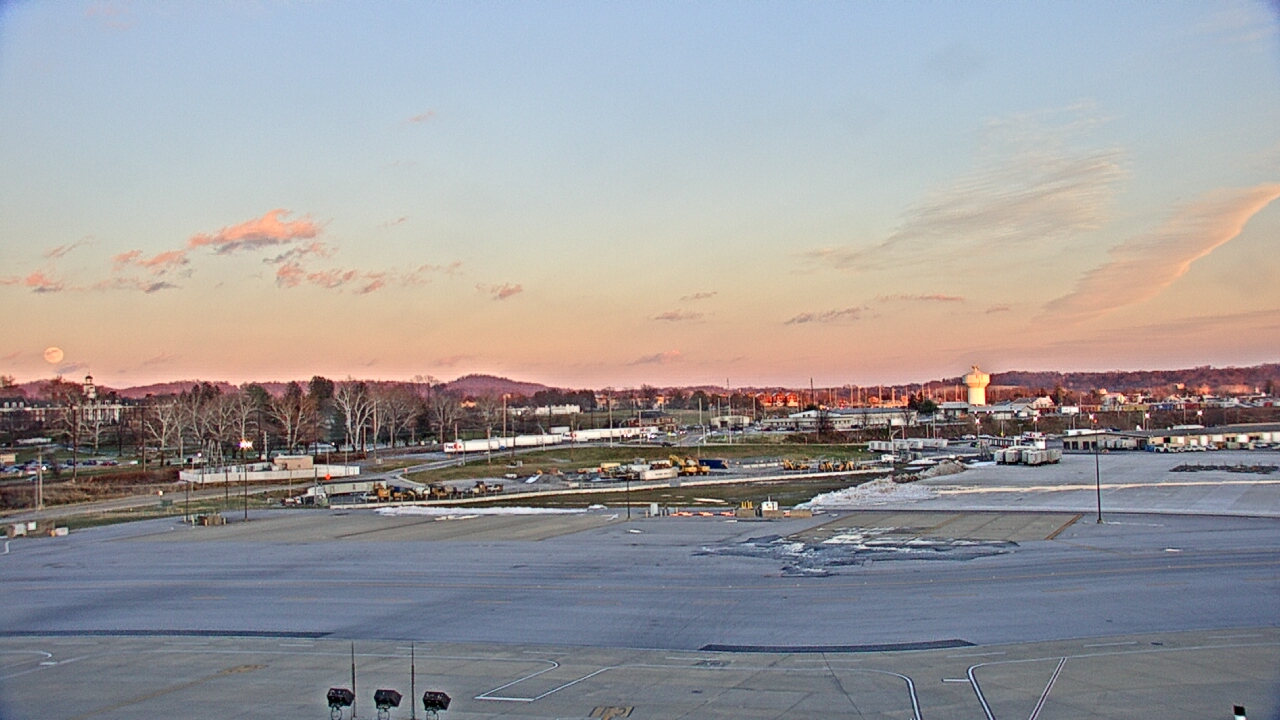 Thumbnail for current weather camera view from Harrisburg International Airport in Middletown, Pennsylvania