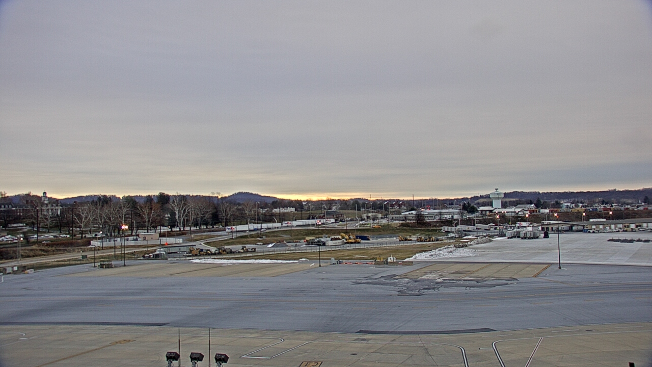 Thumbnail for current weather camera view from Harrisburg International Airport in Middletown, Pennsylvania