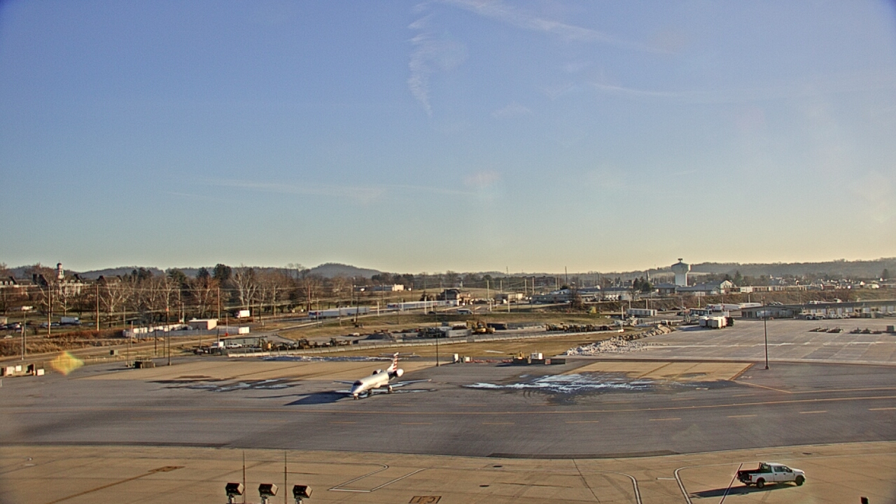 Thumbnail for current weather camera view from Harrisburg International Airport in Middletown, Pennsylvania