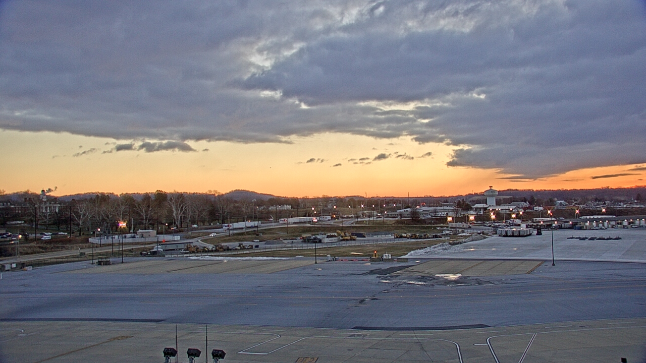 Thumbnail for current weather camera view from Harrisburg International Airport in Middletown, Pennsylvania
