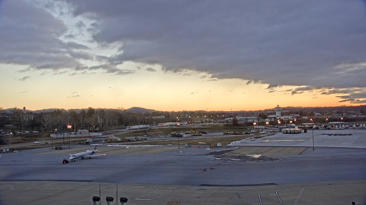 Thumbnail for current weather camera view from Harrisburg International Airport in Middletown, Pennsylvania