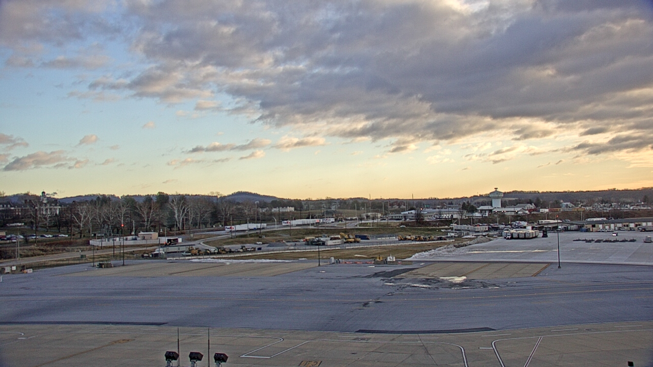 Thumbnail for current weather camera view from Harrisburg International Airport in Middletown, Pennsylvania