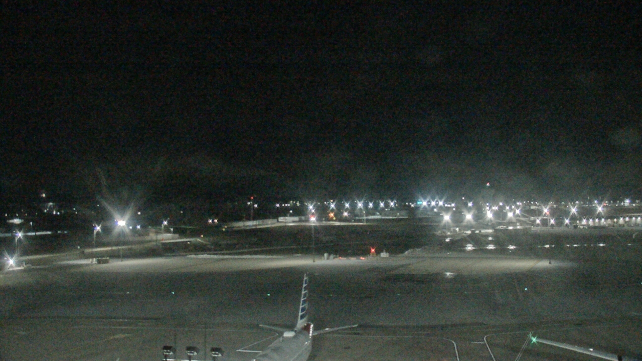 Thumbnail for current weather camera view from Harrisburg International Airport in Middletown, Pennsylvania
