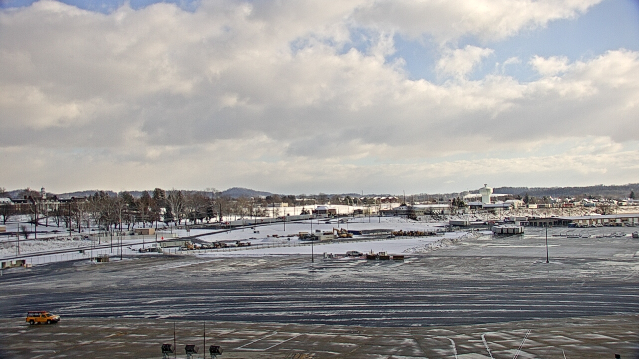 Thumbnail for current weather camera view from Harrisburg International Airport in Middletown, Pennsylvania