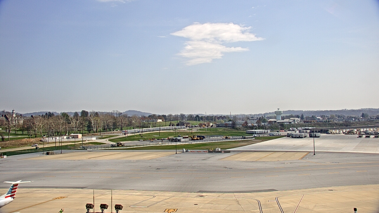 Thumbnail for current weather camera view from Harrisburg International Airport in Middletown, Pennsylvania