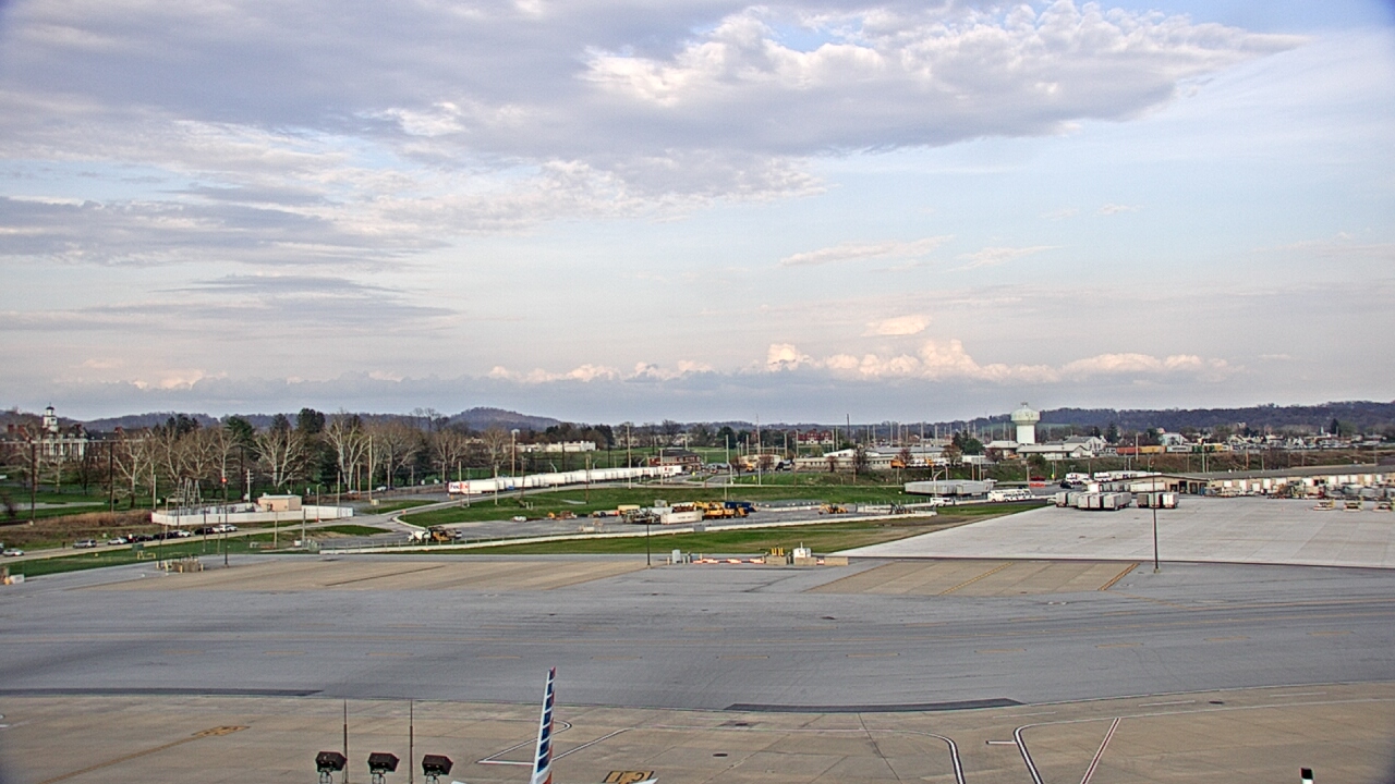 Thumbnail for current weather camera view from Harrisburg International Airport in Middletown, Pennsylvania