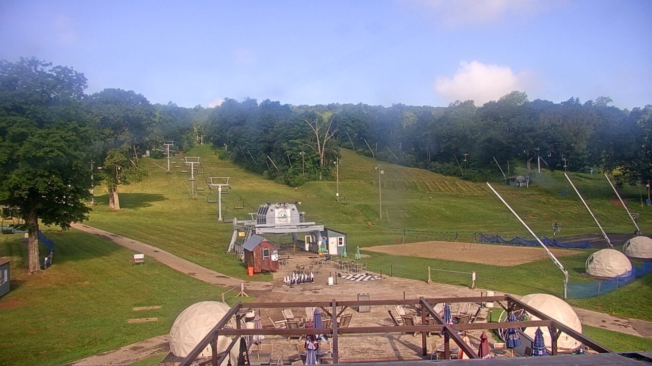 Thumbnail for current weather camera view from Powder Ridge Ski Resort in Middlefield, Connecticut