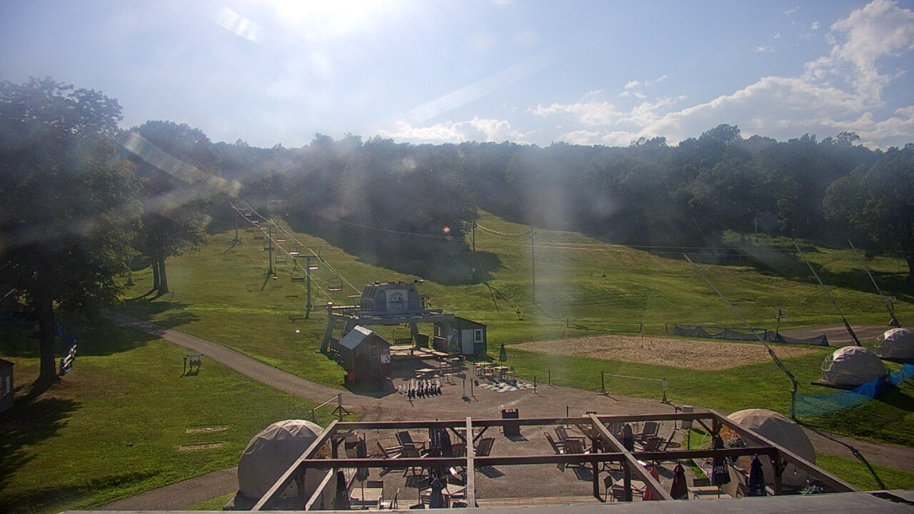 Thumbnail for current weather camera view from Powder Ridge Ski Resort in Middlefield, Connecticut