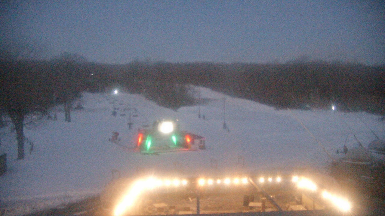 Thumbnail for current weather camera view from Powder Ridge Ski Resort in Middlefield, Connecticut