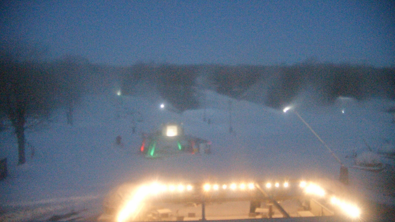 Thumbnail for current weather camera view from Powder Ridge Ski Resort in Middlefield, Connecticut