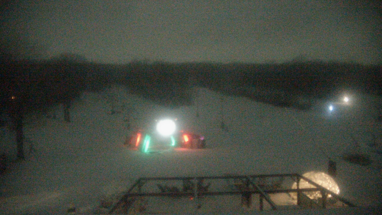 Thumbnail for current weather camera view from Powder Ridge Ski Resort in Middlefield, Connecticut