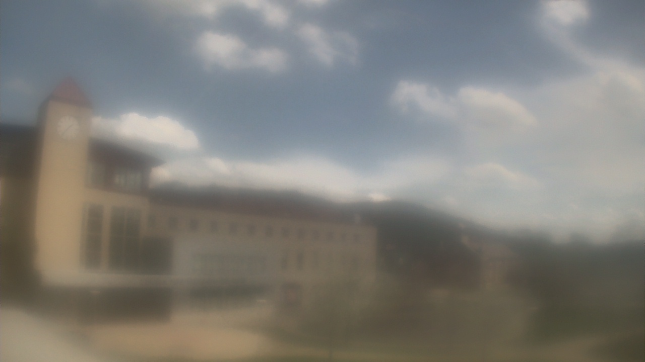 Thumbnail for current weather camera view from Lincoln Park Performing Arts Charter School in Midland, Pennsylvania