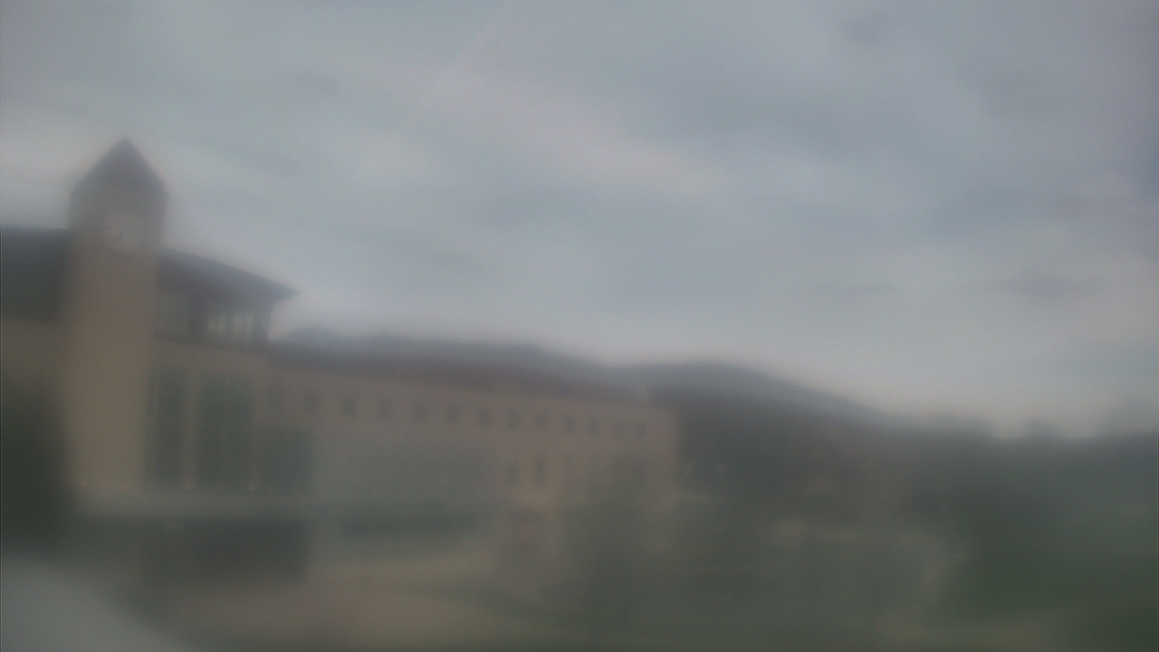 Thumbnail for current weather camera view from Lincoln Park Performing Arts Charter School in Midland, Pennsylvania