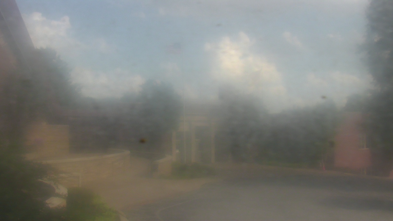 Thumbnail for current weather camera view from St Joseph School in Nashville, Tennessee