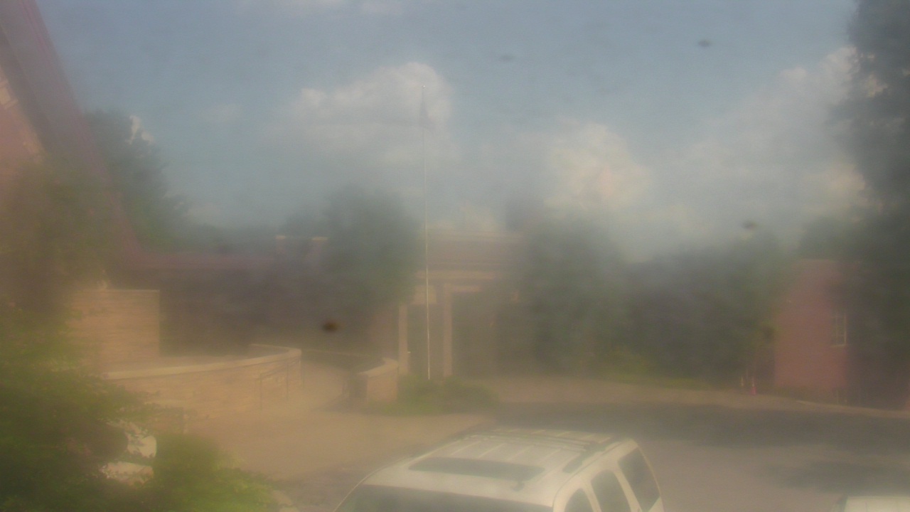 Thumbnail for current weather camera view from St Joseph School in Nashville, Tennessee