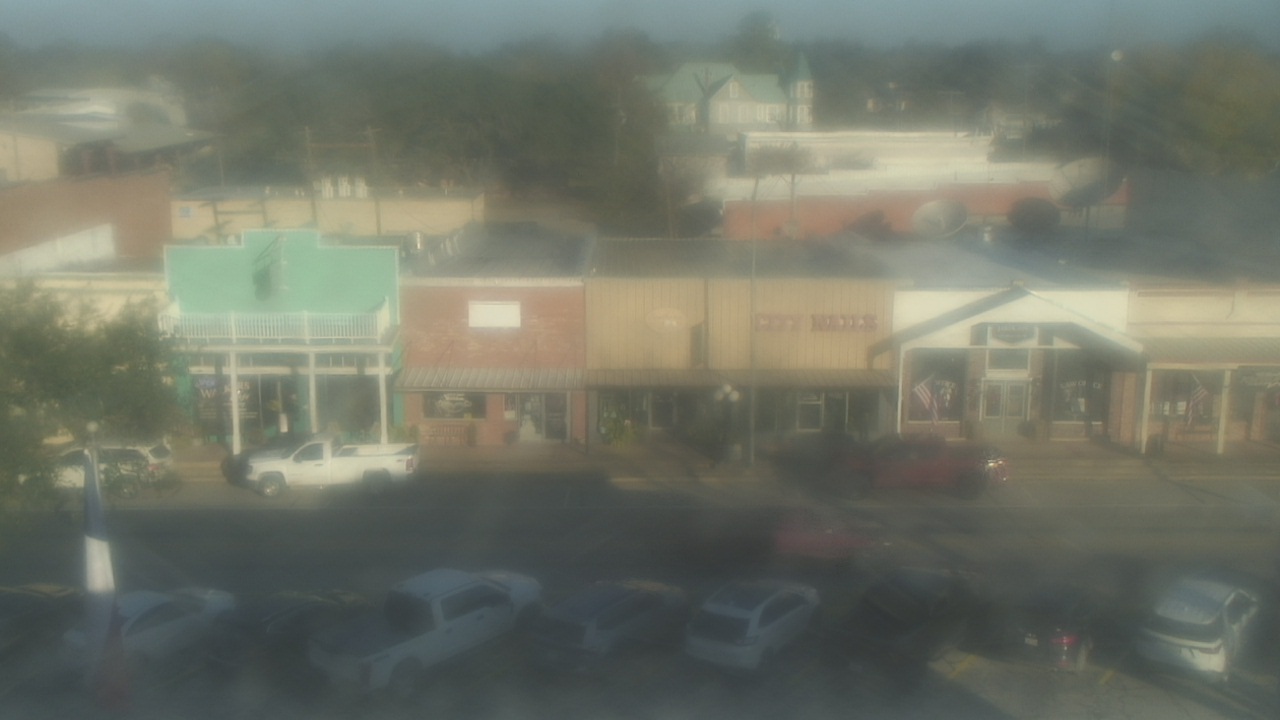 Thumbnail for current weather camera view from Madison County OEM in Madisonville, Texas