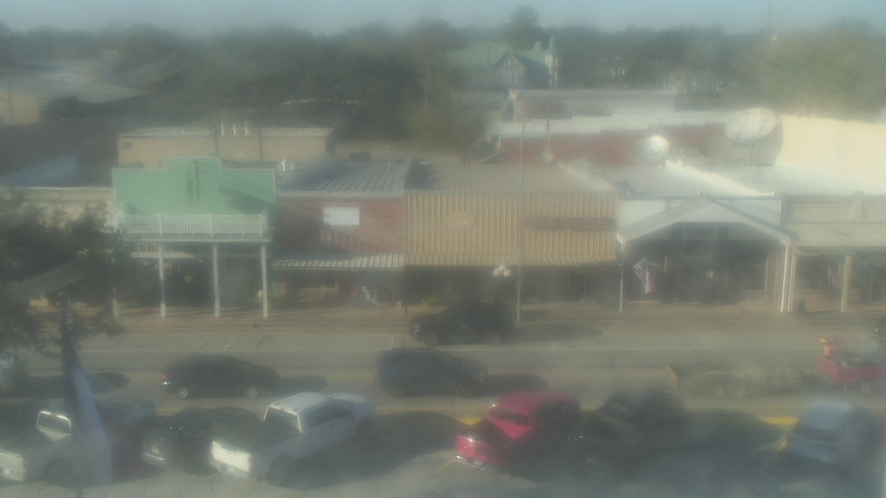 Thumbnail for current weather camera view from Madison County OEM in Madisonville, Texas