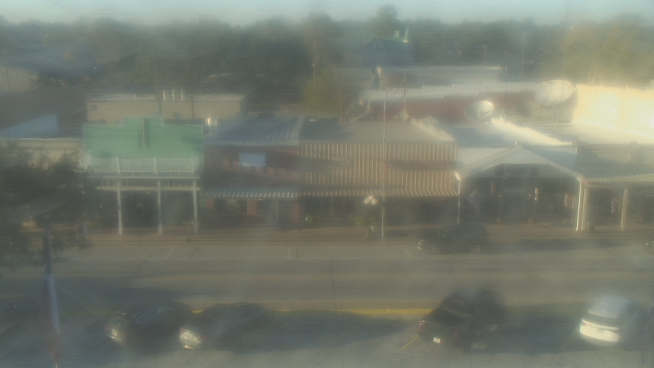 Thumbnail for current weather camera view from Madison County OEM in Madisonville, Texas