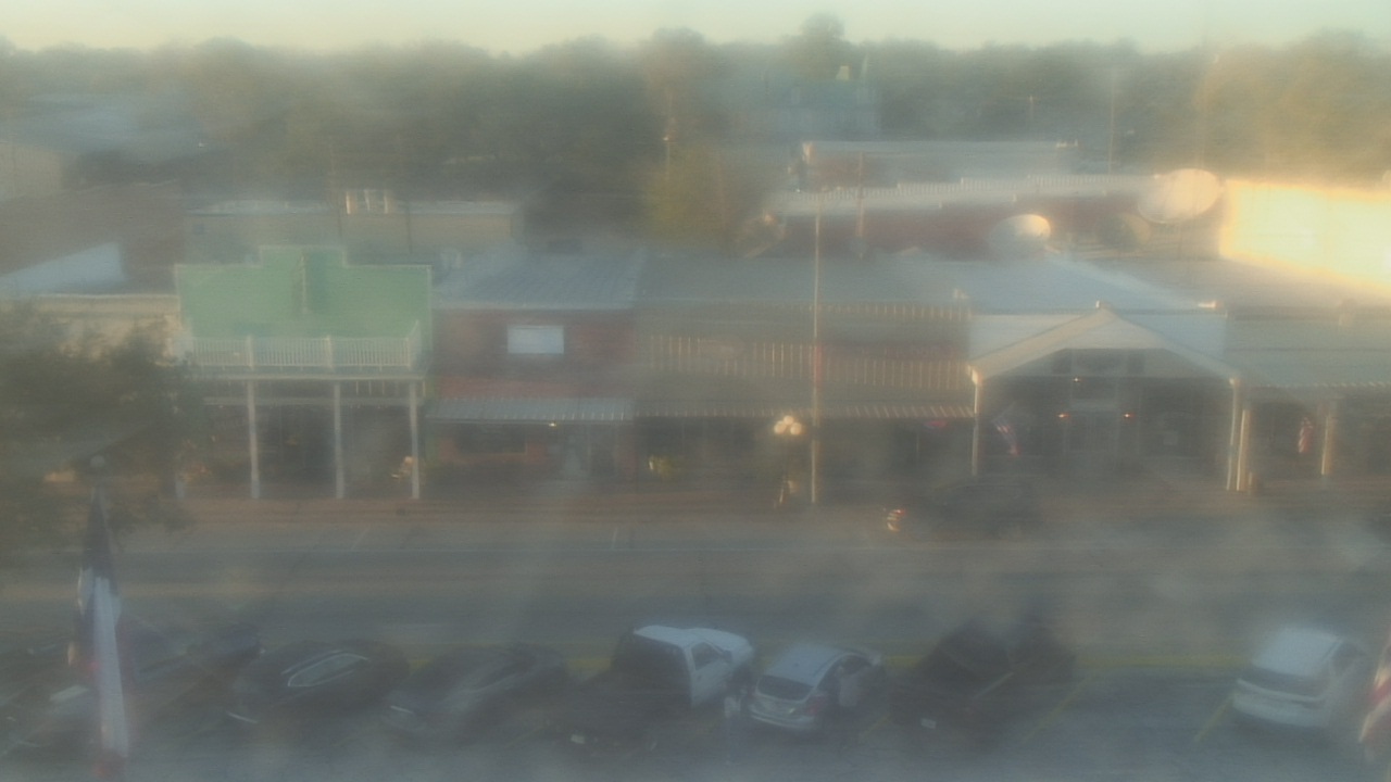 Thumbnail for current weather camera view from Madison County OEM in Madisonville, Texas