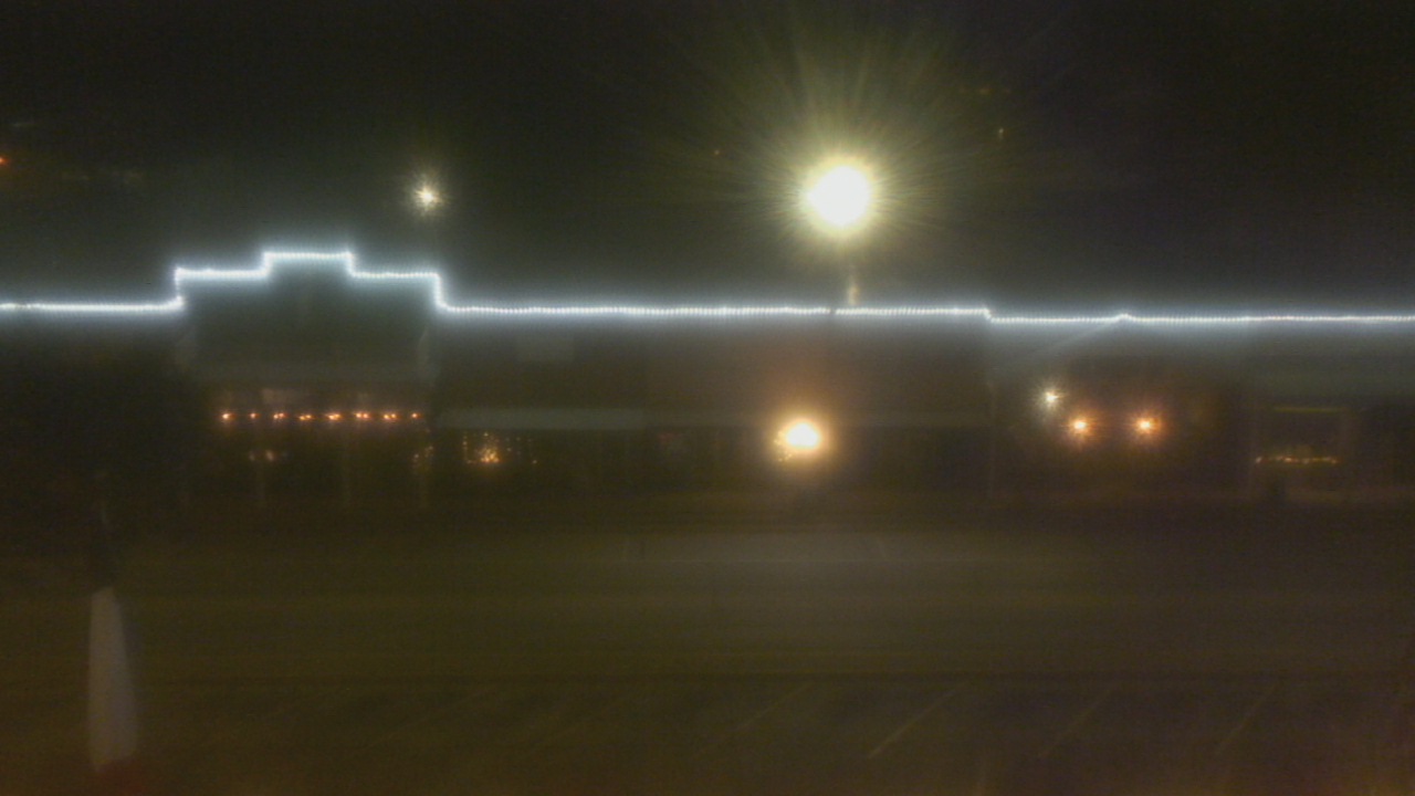 Thumbnail for current weather camera view from Madison County OEM in Madisonville, Texas