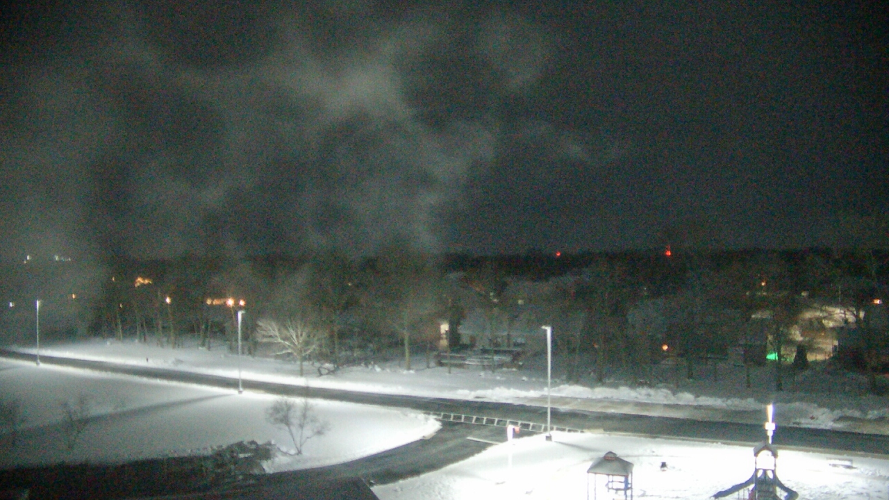 Thumbnail for current weather camera view from Morris Elementary School in Morris, Illinois