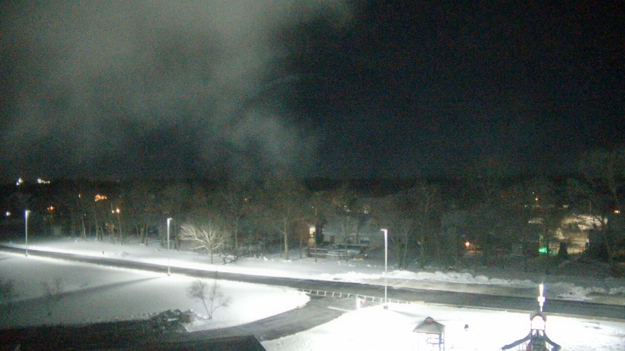 Thumbnail for current weather camera view from Morris Elementary School in Morris, Illinois