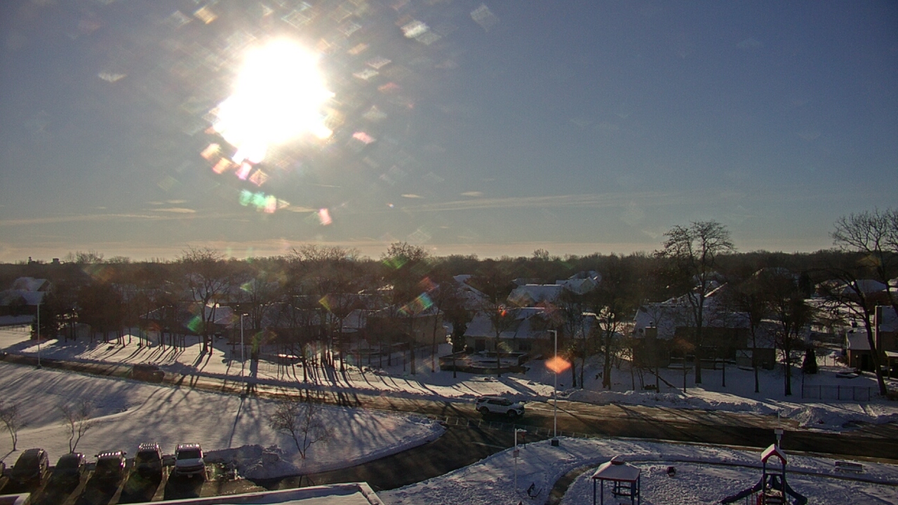 Thumbnail for current weather camera view from Morris Elementary School in Morris, Illinois