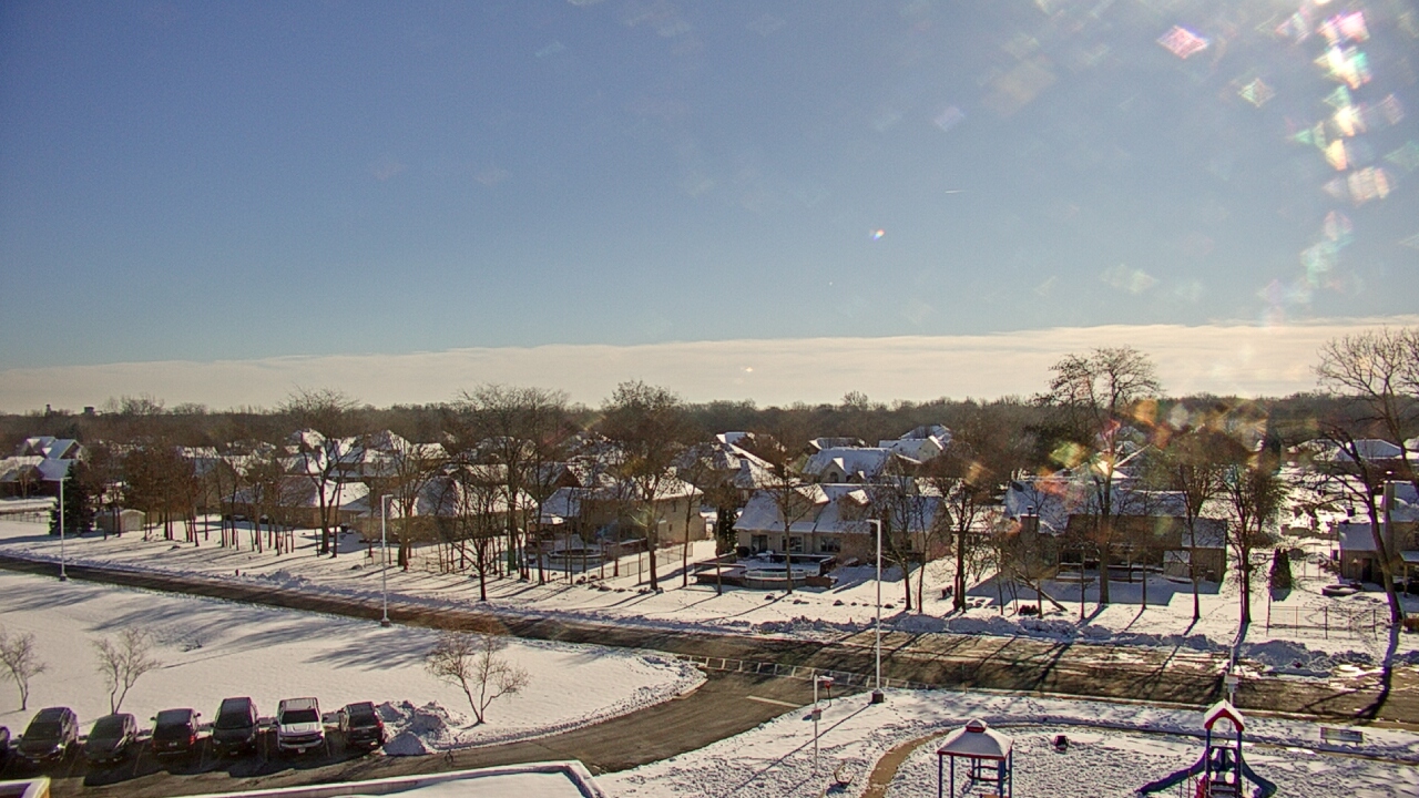 Thumbnail for current weather camera view from Morris Elementary School in Morris, Illinois
